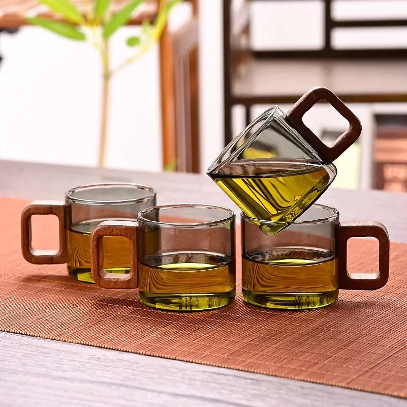 1pcs Heat-resistant Glass Tea Cup With Walnut Handle 120ml Mini Espresso Cup Set Ground Coffee Mug Glasses Brewing Teaware