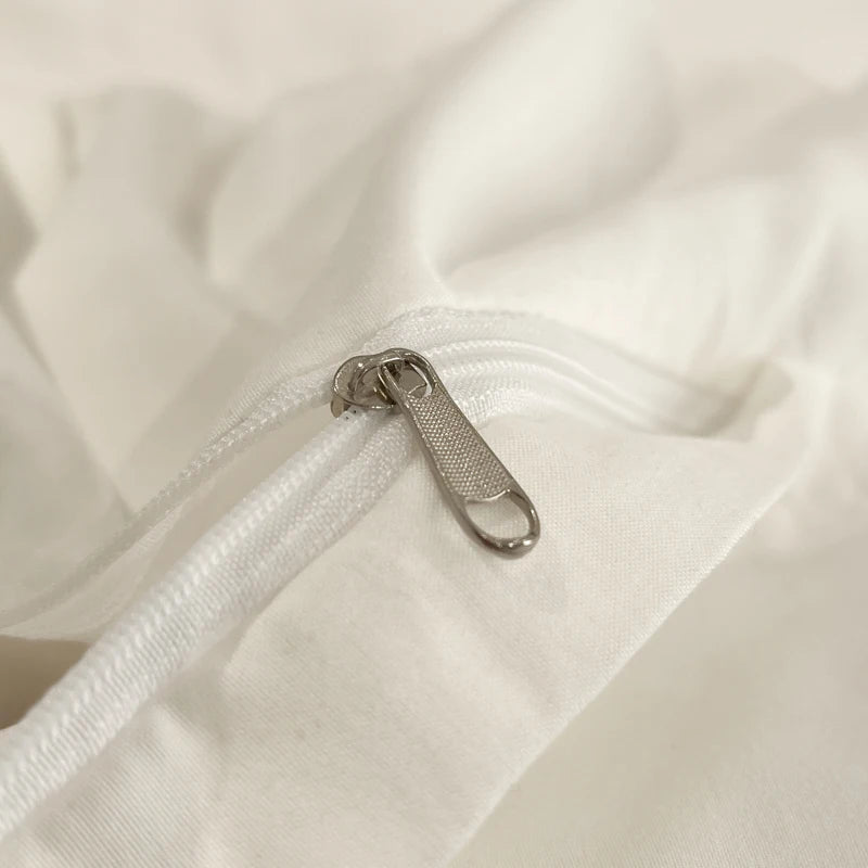 2025 Luxury Hotel Bedding Sets Thick Brushed Bed Sheets White Duvet Cover Set Pillowcase Four Piece Fully Enclosed for Home Gift